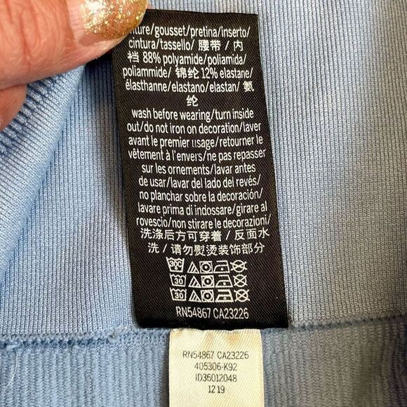 PINK Victoria’s Secret Seamless Light Blue Leggings Medium - Picture 8 of 9